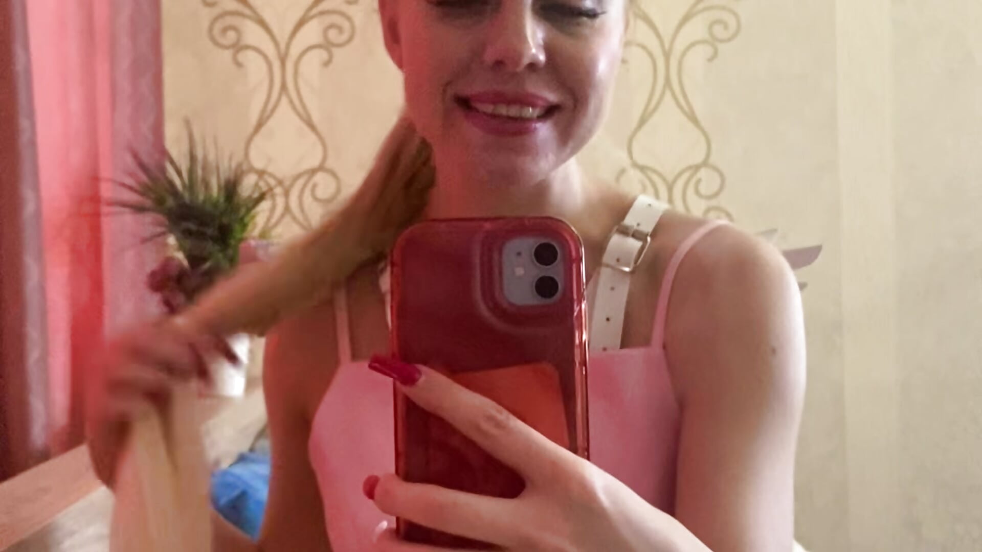 Choose an angel - make me hot and explosive - video by LiSinDoll cam model