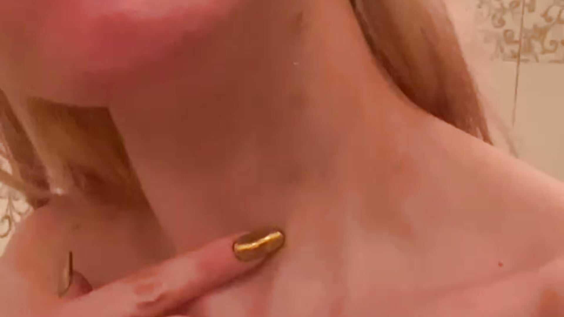 KISSEBLE MOOD!!! more - video by LiSinDoll cam model