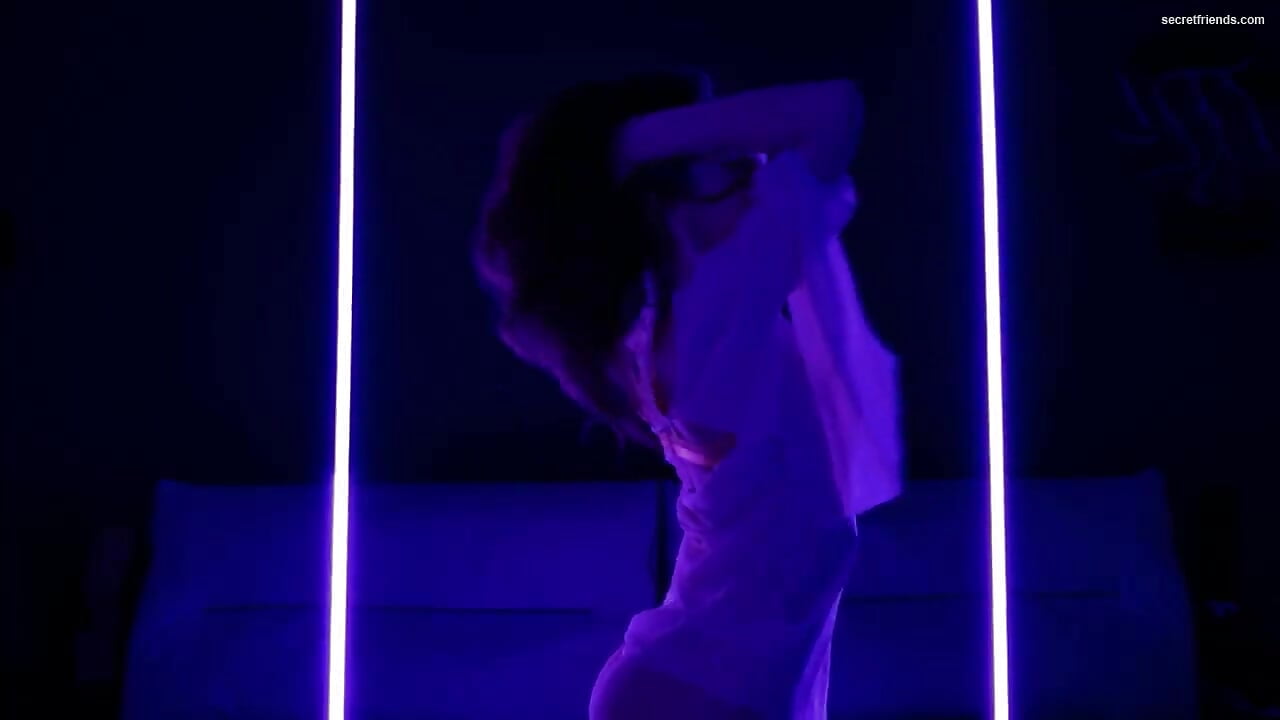 dancing in the dark