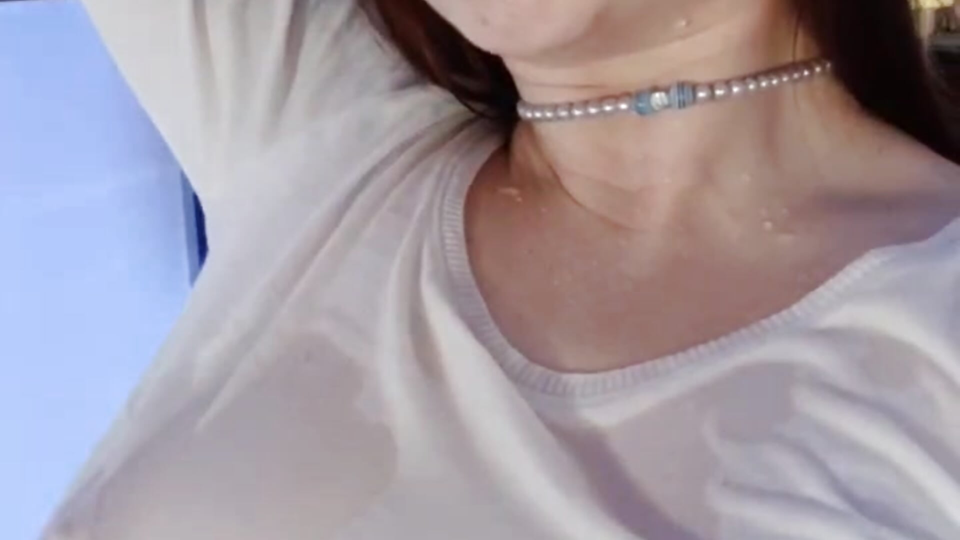 wet tank top - wet tits🍒💦 - Video von Meri_Cutte Cam-Model