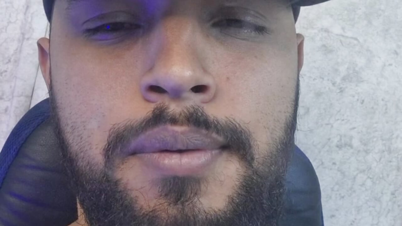 smoke - Video von Ernesto-Rodriguez82 Cam-Model