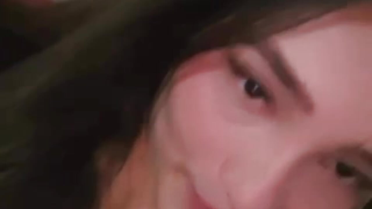 Kiss－カメラキャストのhannah_miller_1の動画