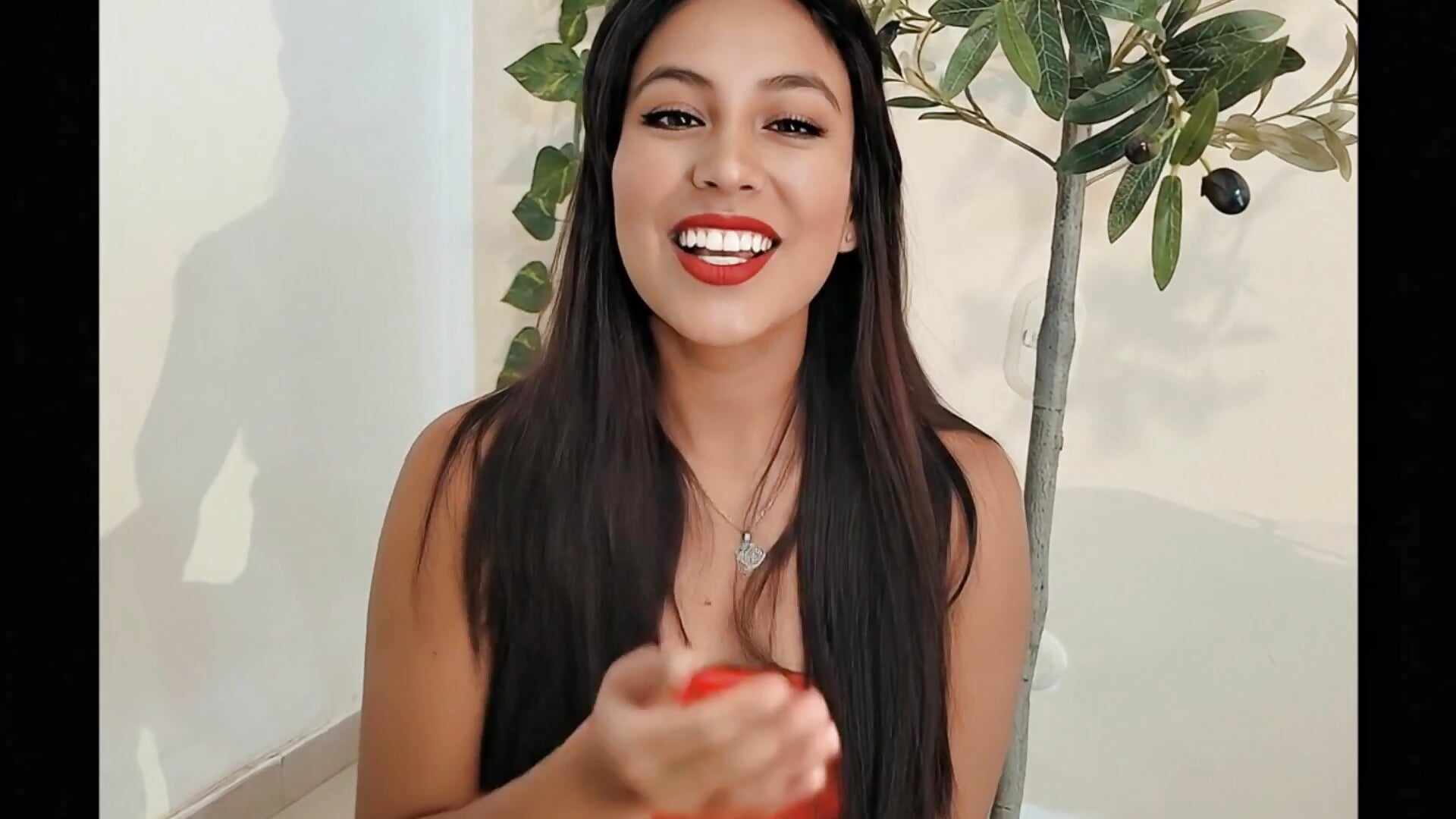 Welcome 🩷✨ - video by Cameroon-Diaz cam model