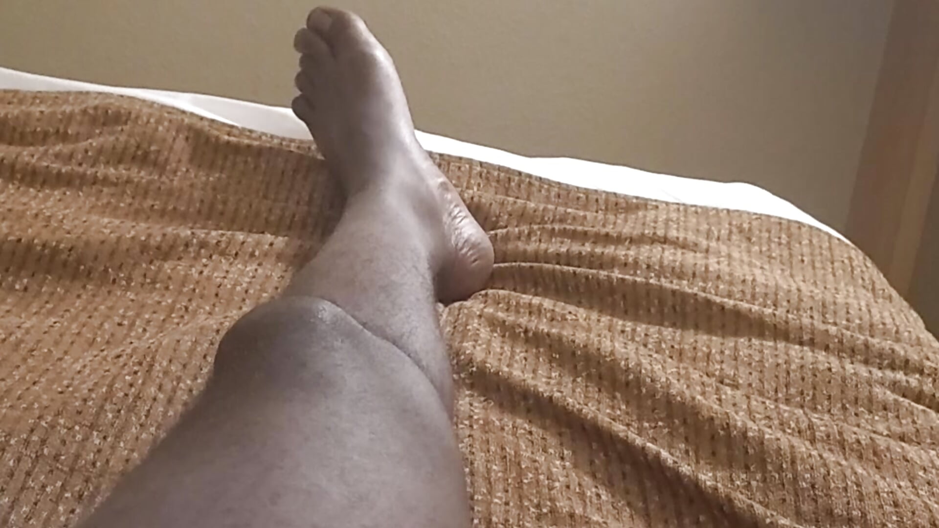 20251113_004158 - video by Spaceman3355 cam model