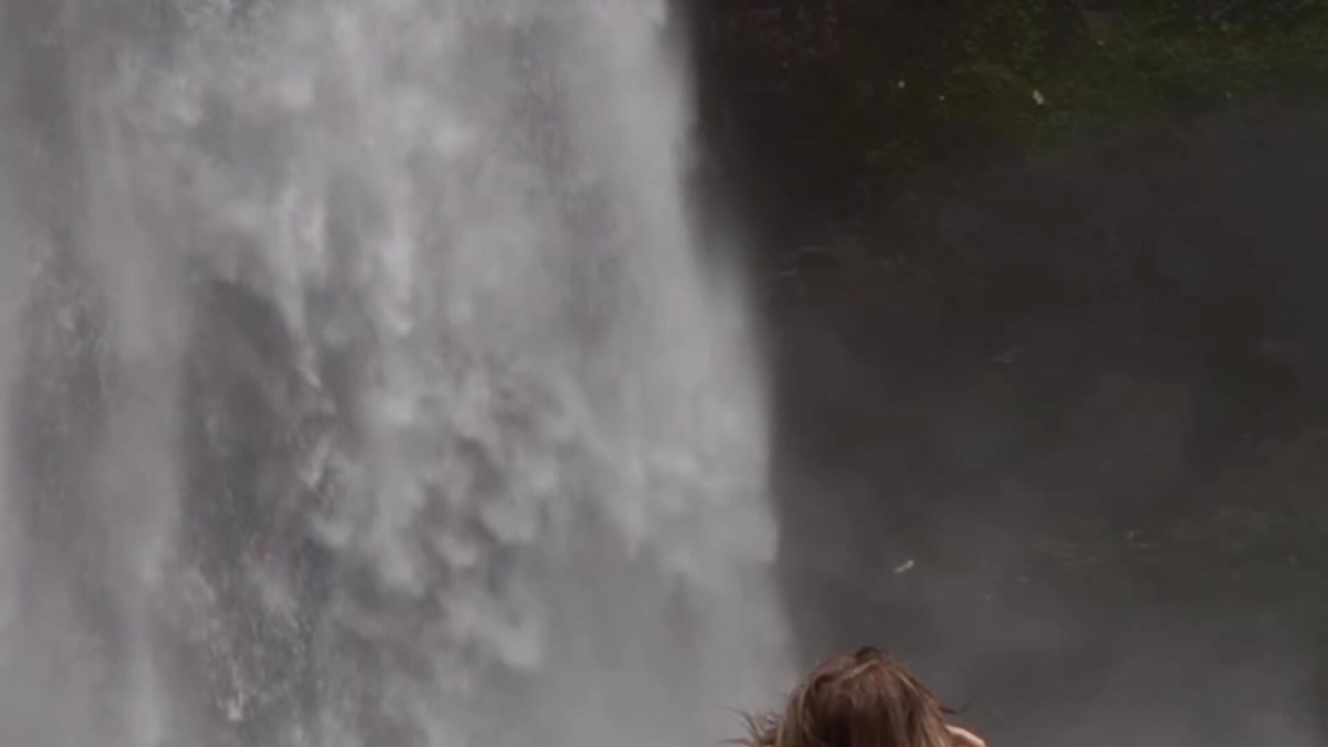 You can't take your eyes off this video🥰 - Hakuuna_Matata 캠 모델의 동영상