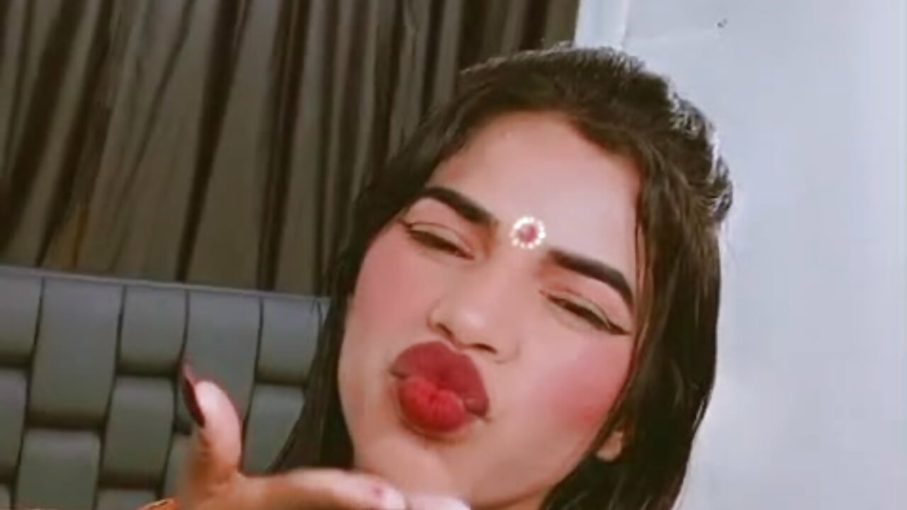I am beautiful for you – video modela na kameri kairadayamai