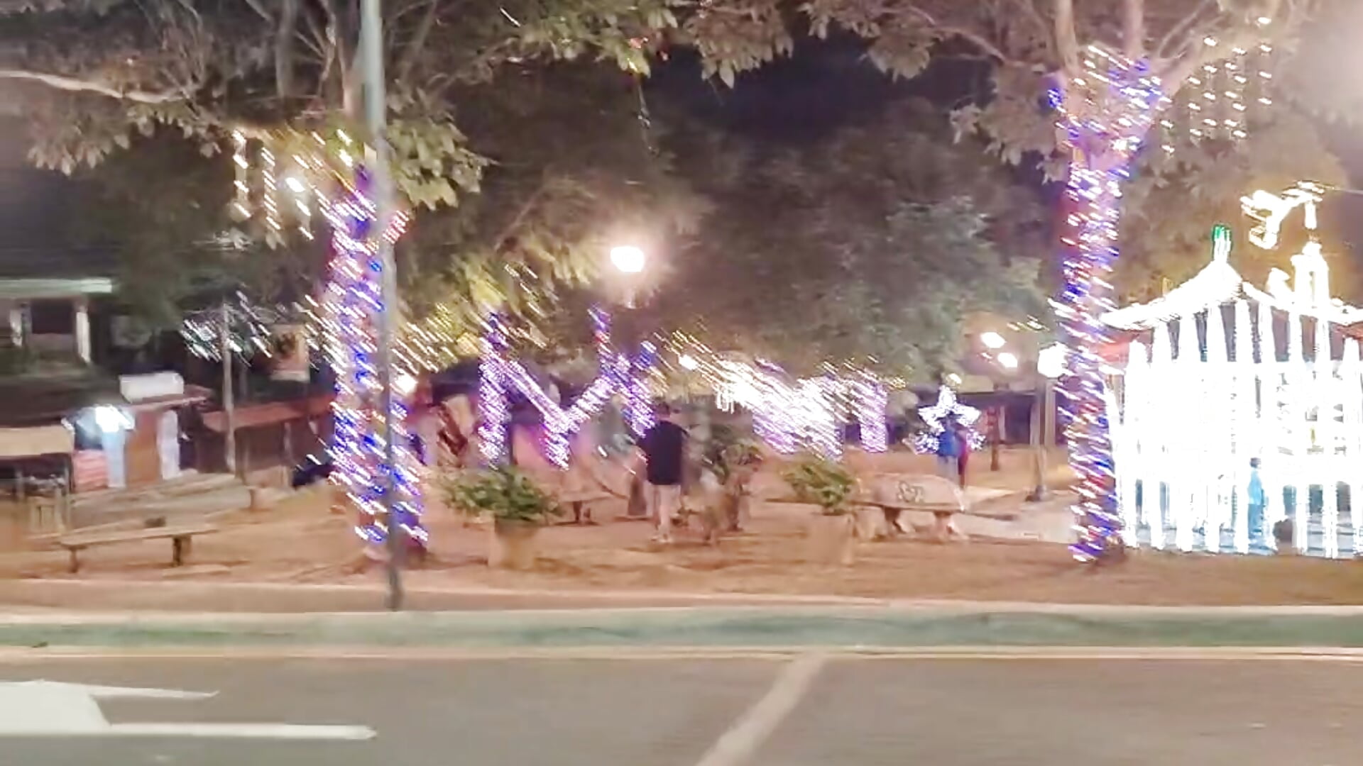 1000119015 - 視頻由 Vargas030 主播提供