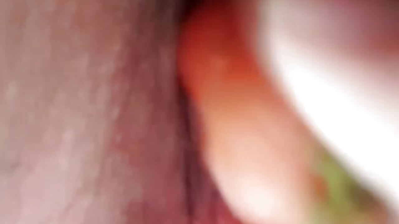 Karotten Video😜 - video by CurvyPaar2 cam model