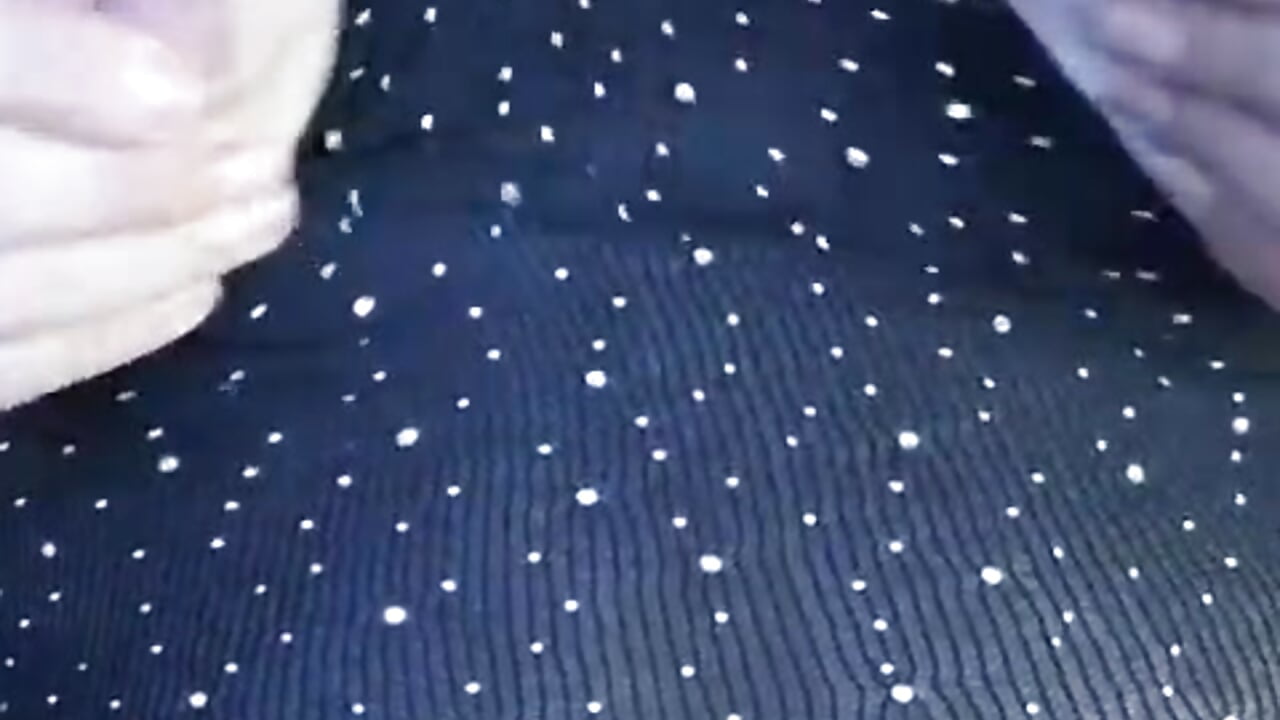 Show tits