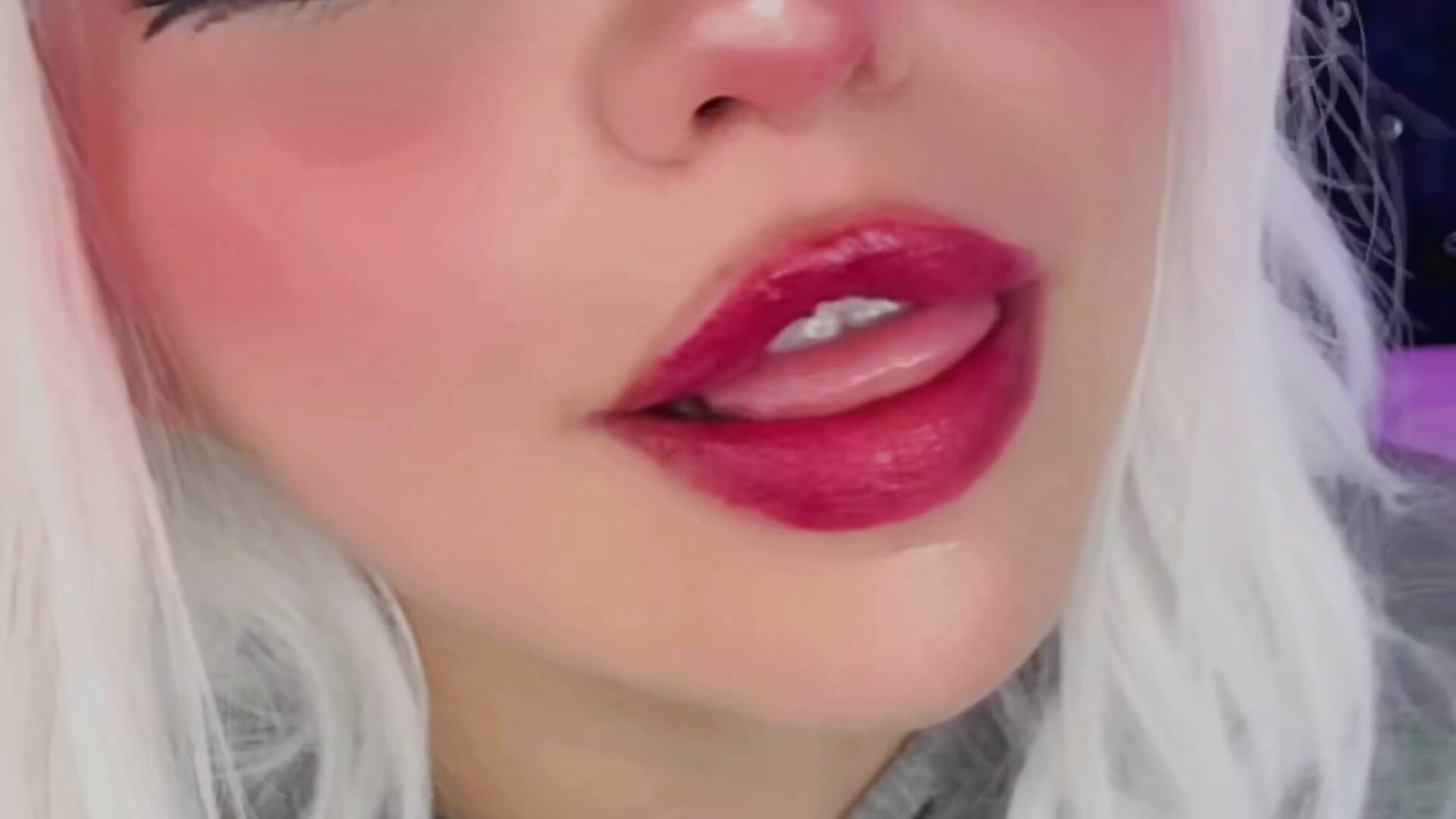 Meow 🍒❤️‍🔥😻 - video by Vanelope_sweet_ cam model