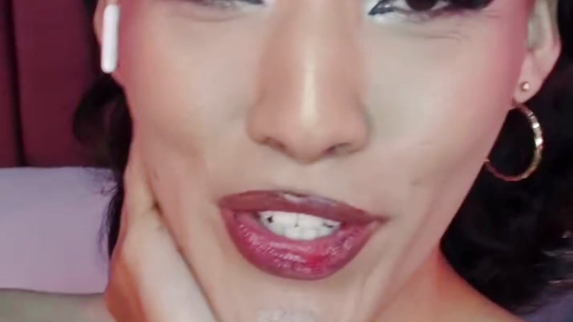 Hiiiii 😘 - video by Sayary_Thedoll_ cam model