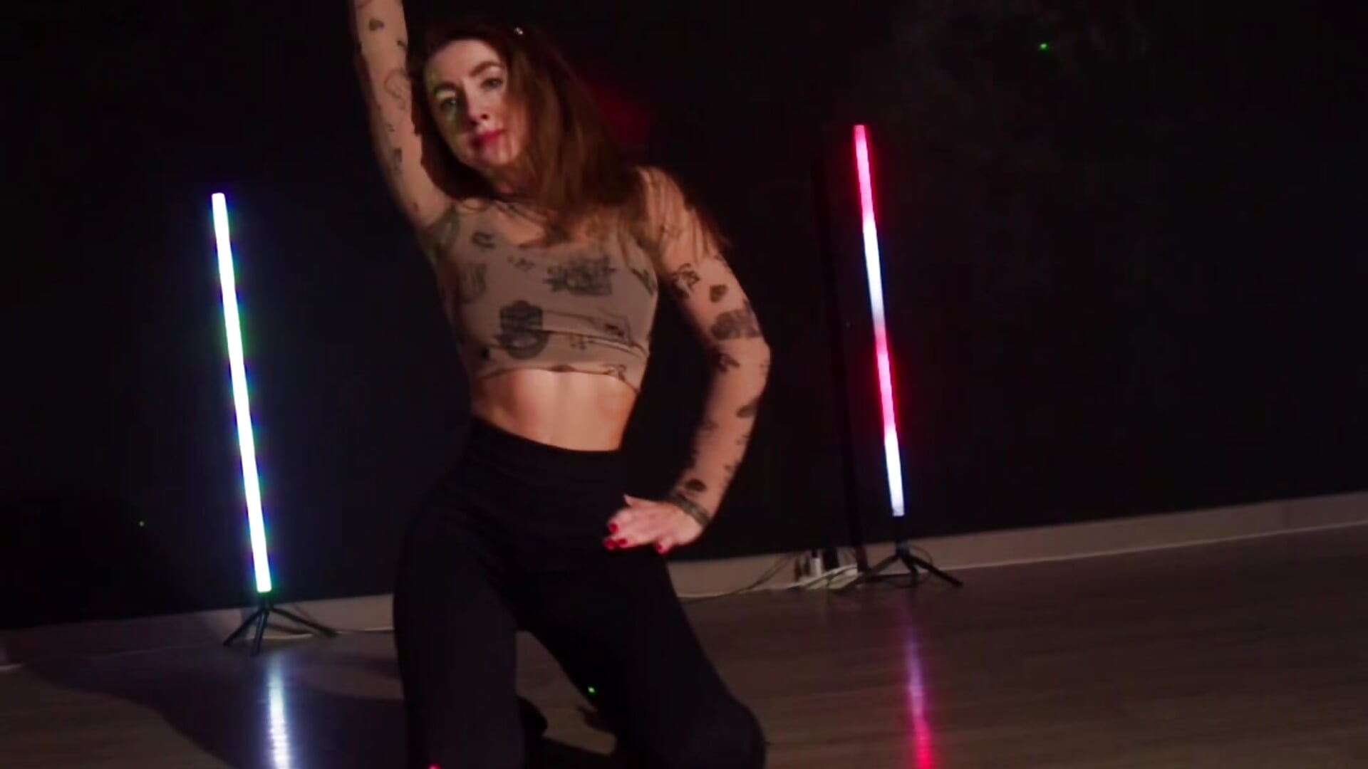 copy_A2D66FF5-6347-4BE2-AA48-764FF5552BB7 - video by MarinaDiva11_74 cam model