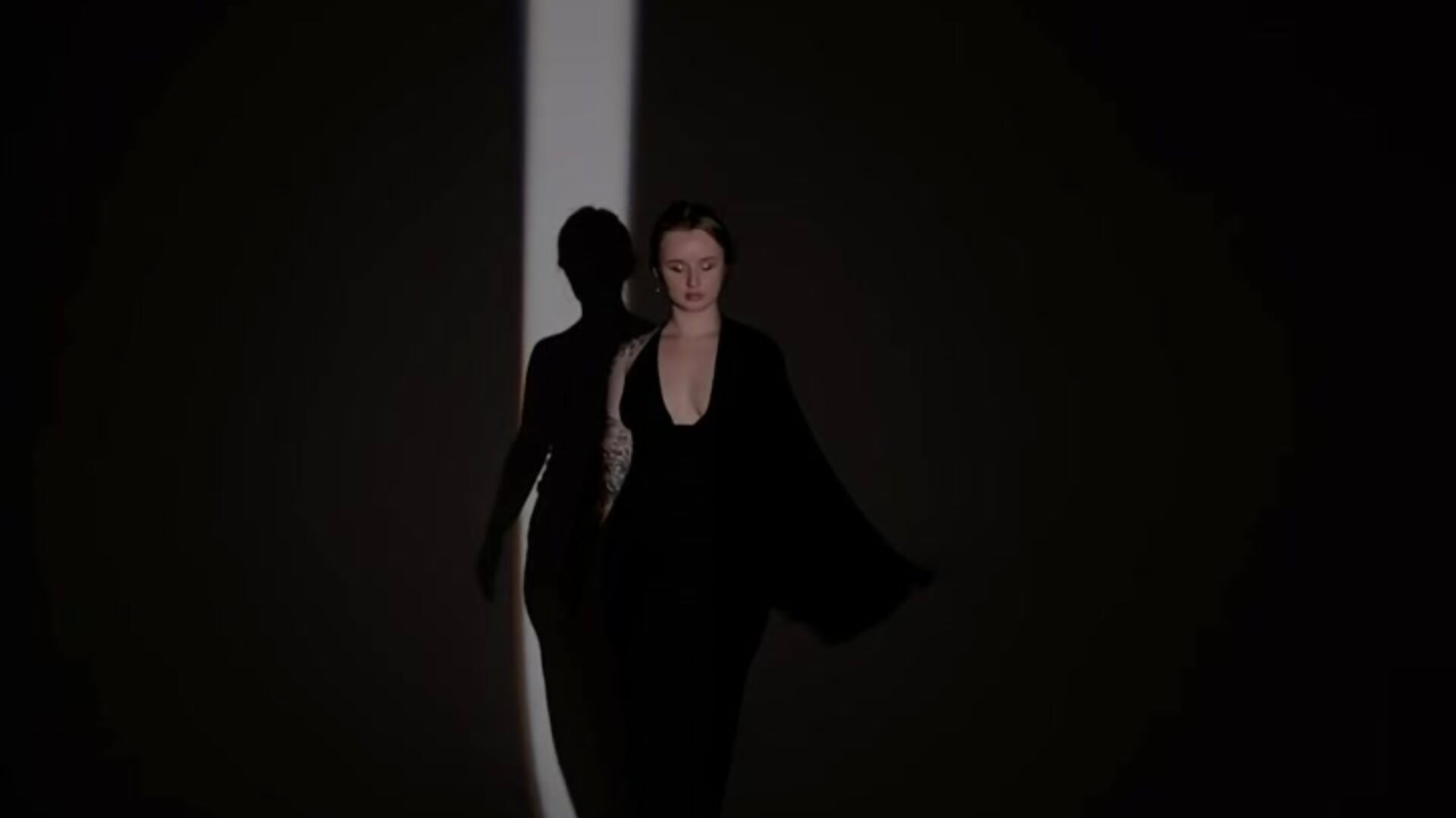 My 22nd birthday is approaching, a video teaser from a photo shoot that will be published on Septemb - Video von Rina_Panic Cam-Model