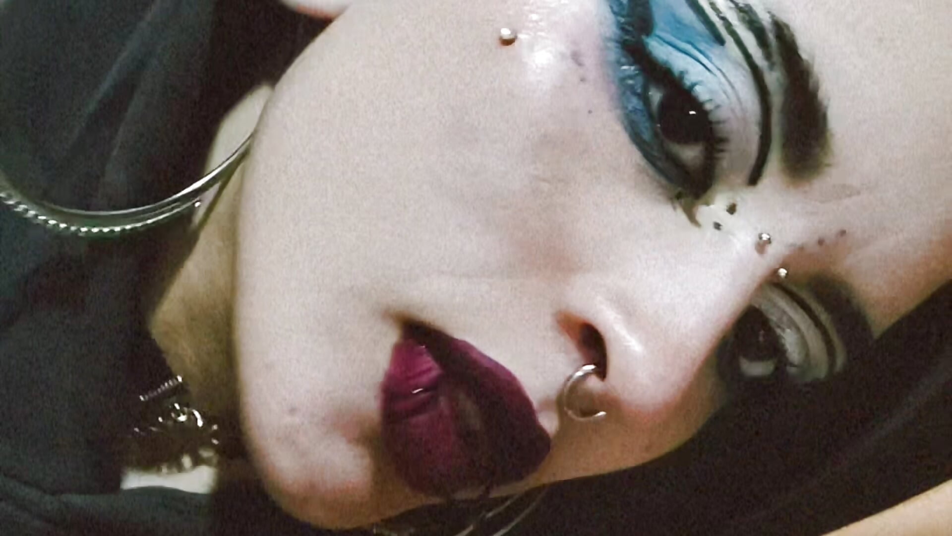 Plutón 🌙 - video by plutonbluemooon333 cam model