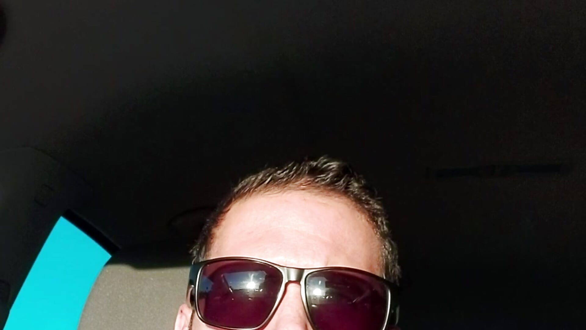 20231103_170012 - vídeo de la modelo de cam 1710Mike