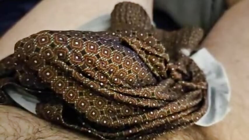 Dancing my cock - video by JVfan cam model