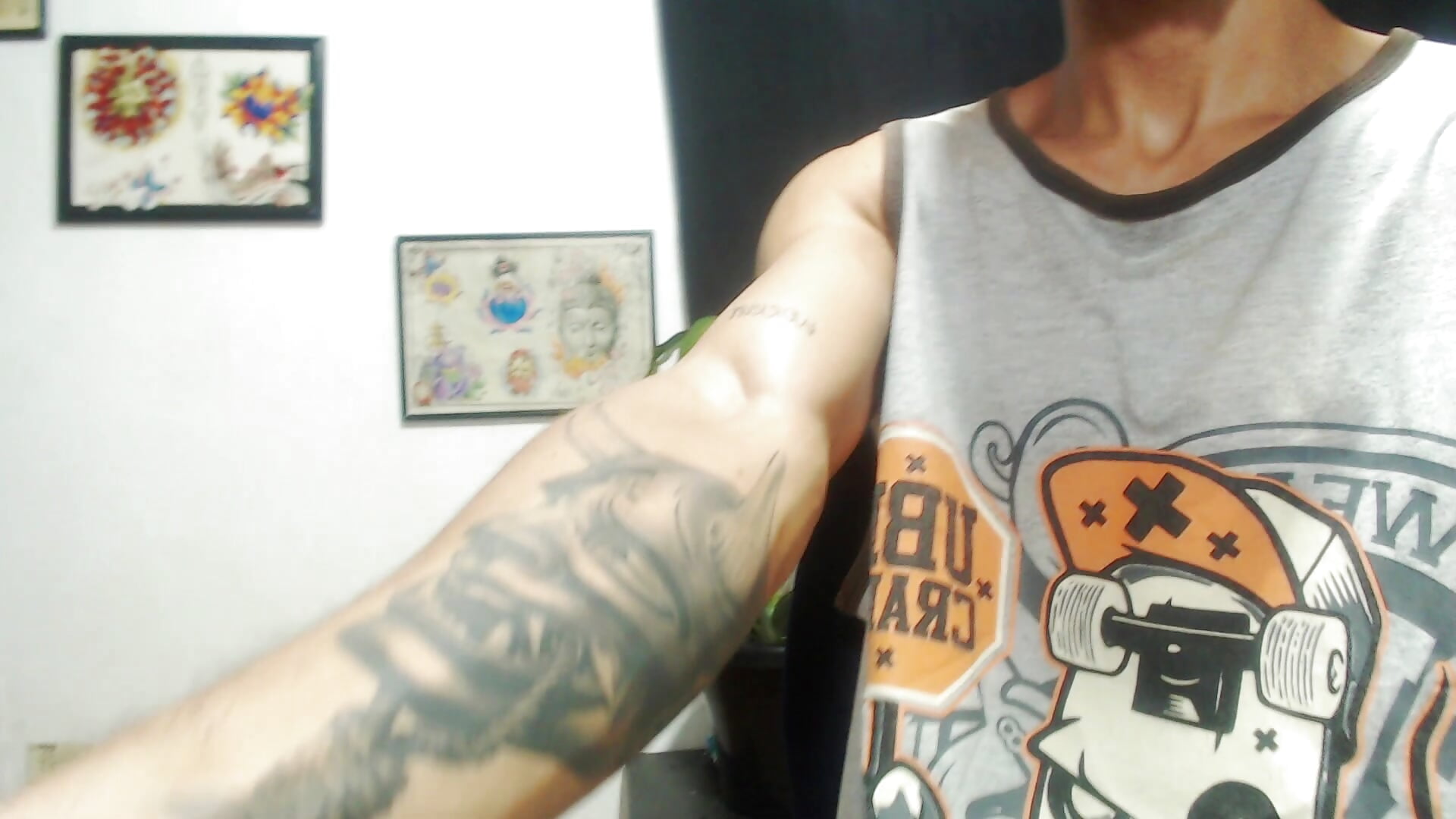 Mis Tatuajes - vidéo du modèle de showcams RuiMaddoox