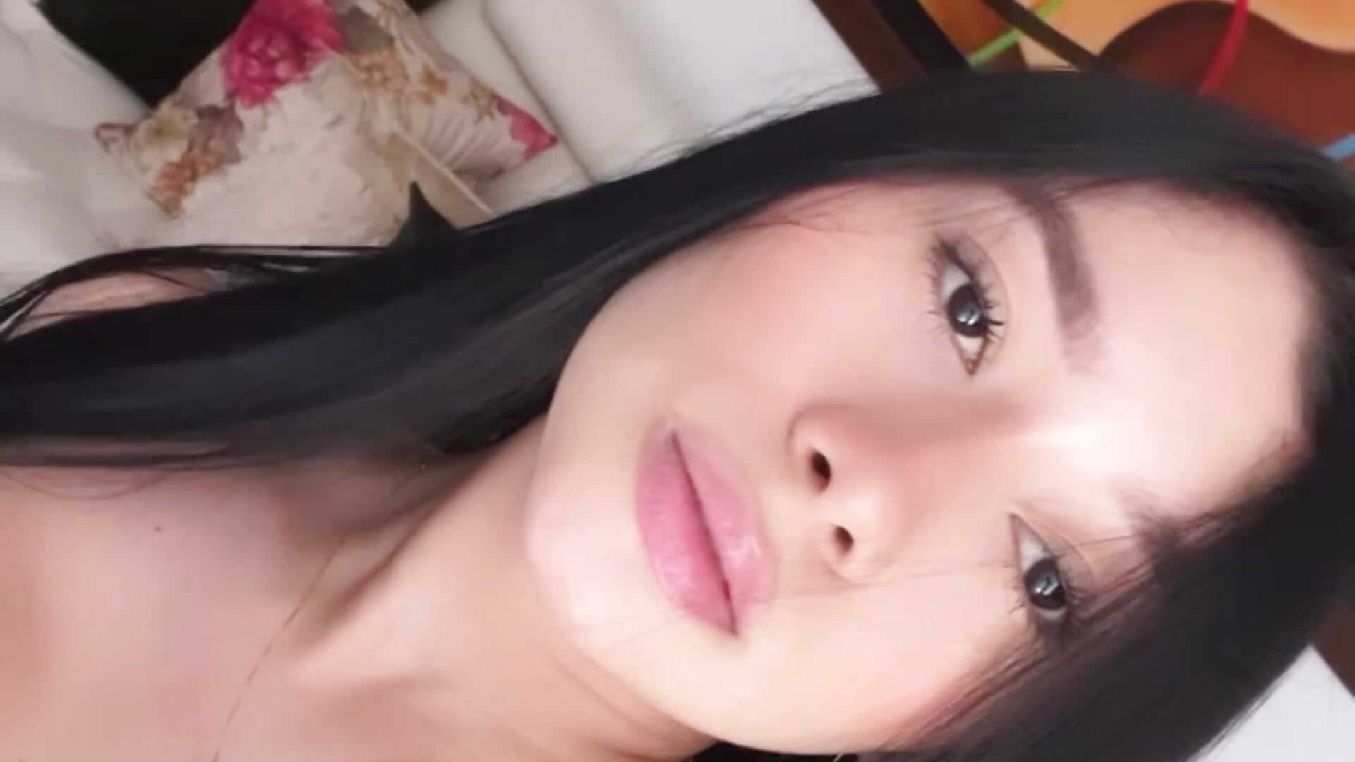 🍒 - video by valentina_takahashi cam model