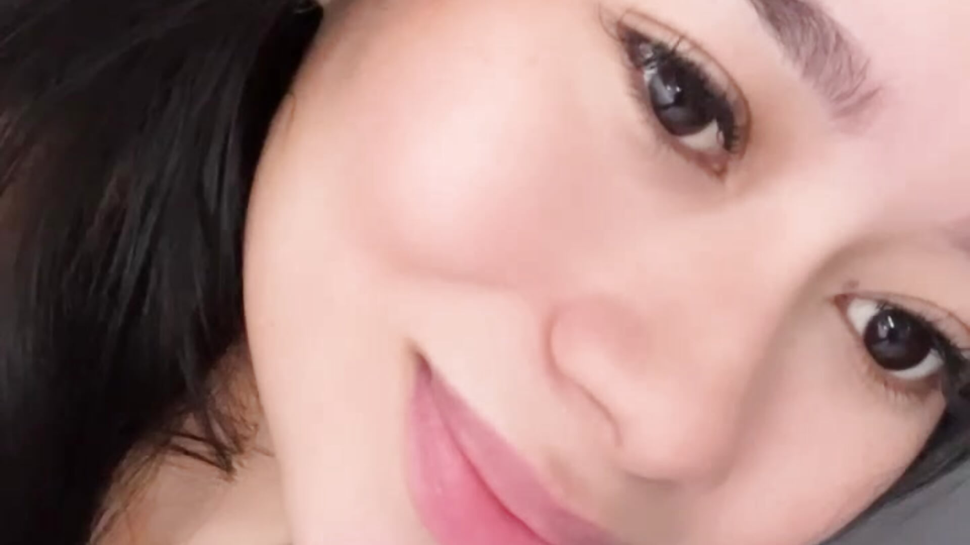 🍒 - video by valentina_takahashi cam model