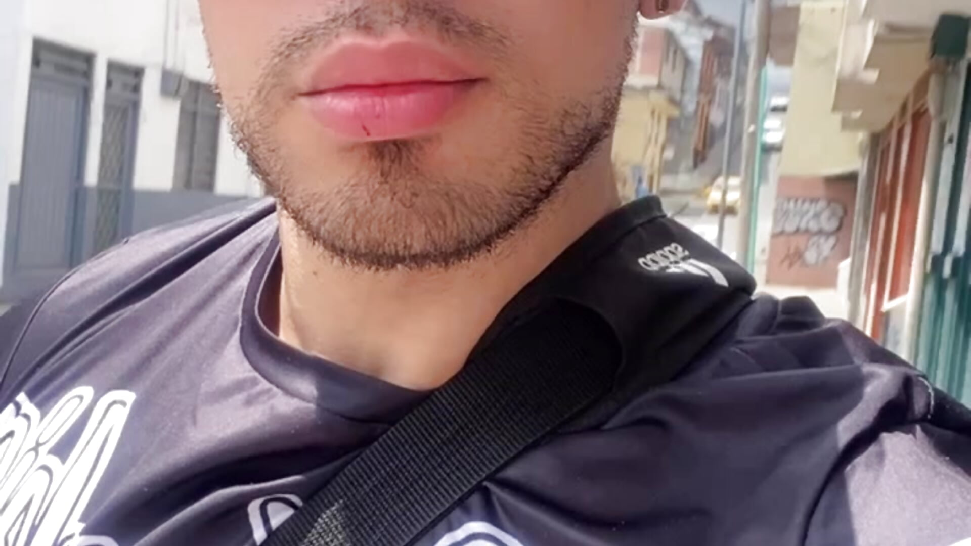 Walking street - video by mason_fit cam model