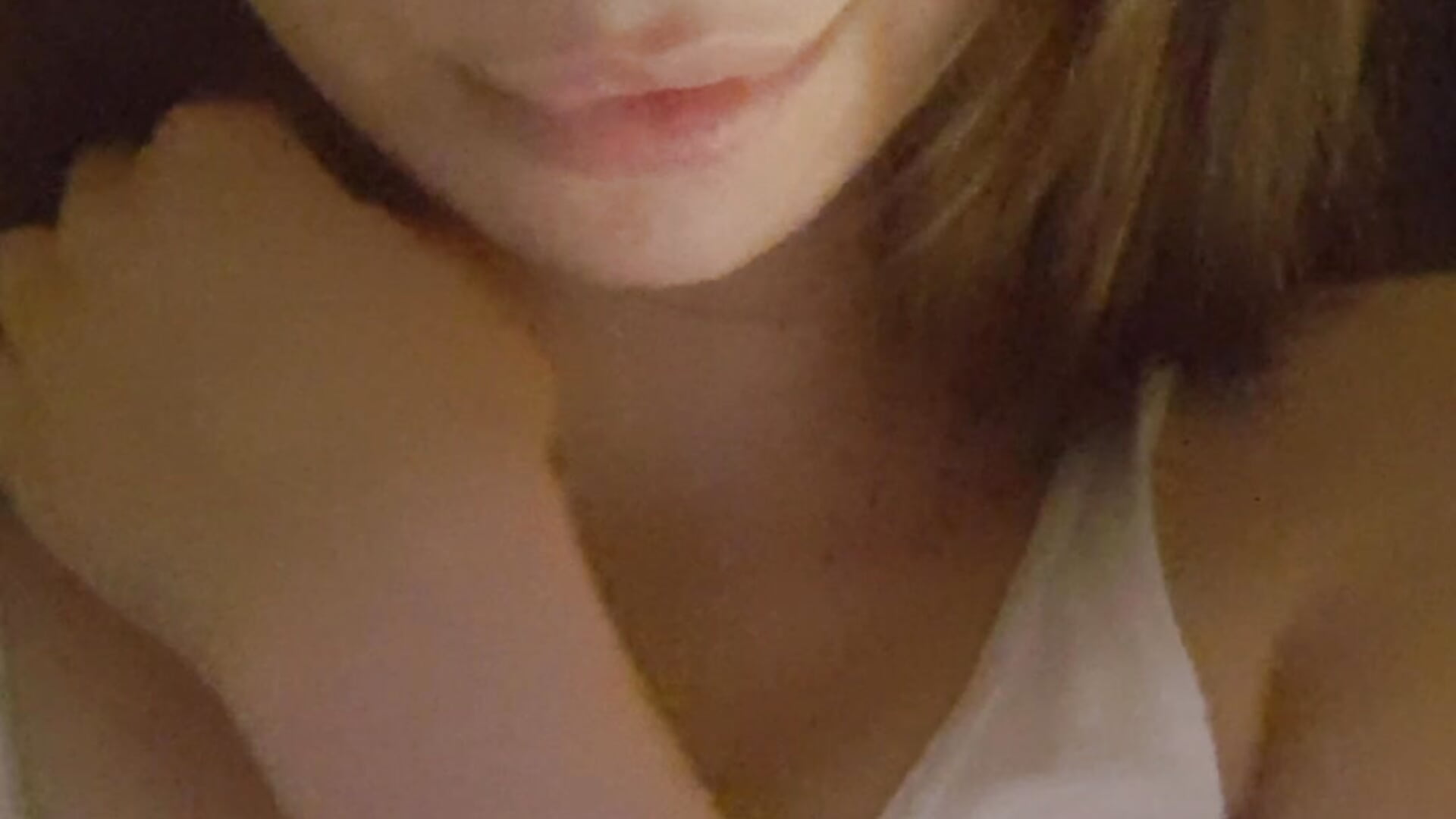 <3 - video by Ellamilano9 cam model