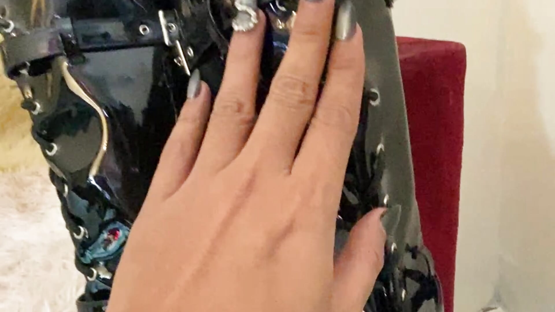 IMG_1801 - vidéo du modèle de showcams UrQueenDomCumTS