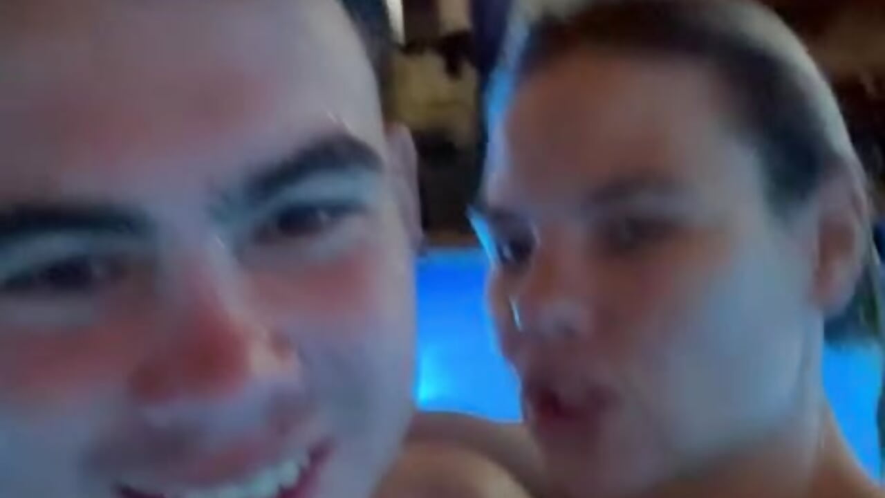 Wet body Alina and Pavel - video by Flirty_Duo cam model