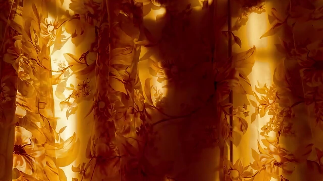 Shadow dance