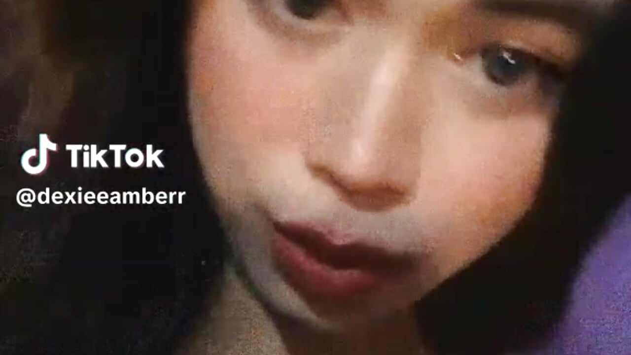 Download (4) - video oleh ANA_LOLAA kamera model