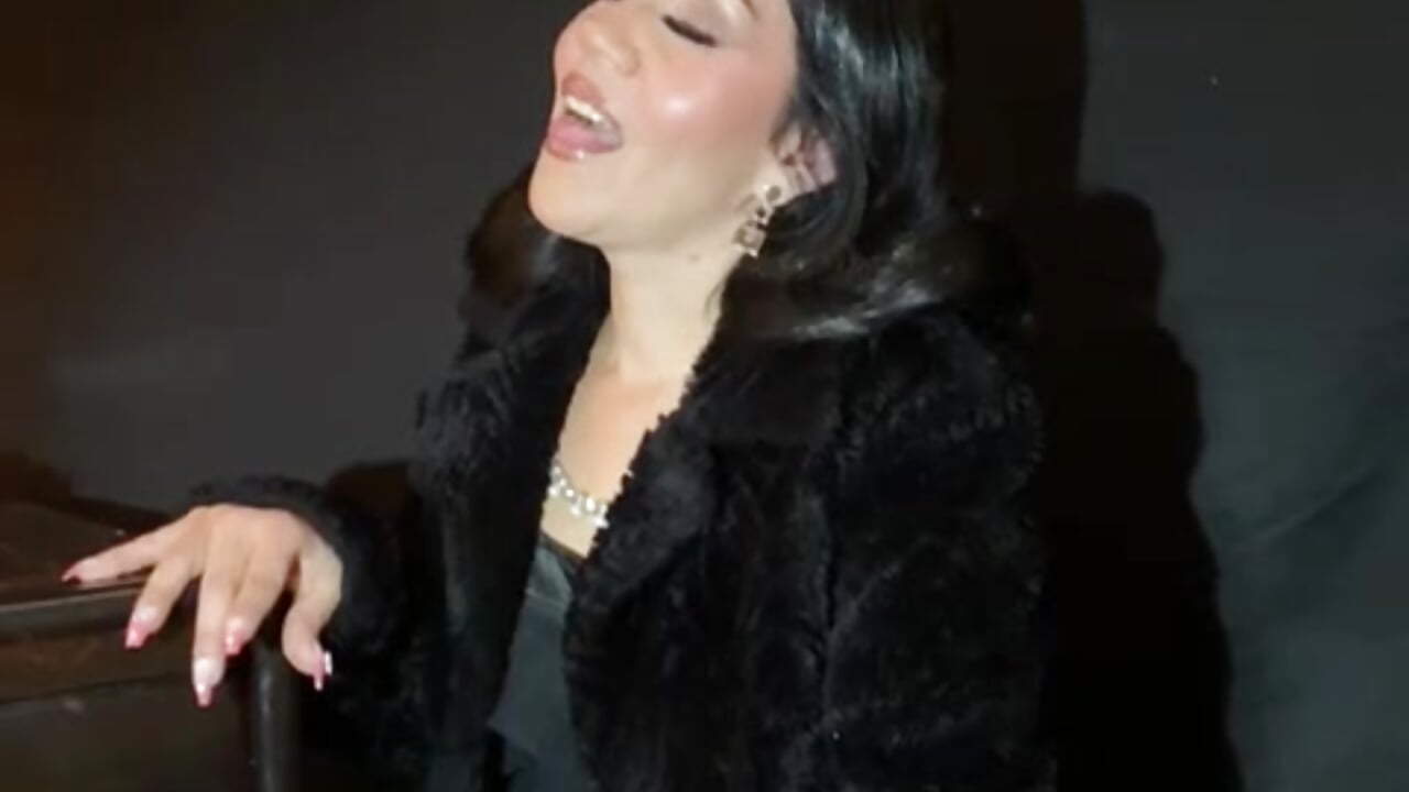 Join me this New Year, darling.✨✨ - video by brandi_bae1 cam model