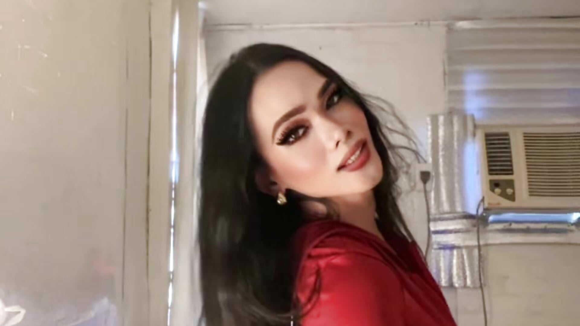 🫦 - Ms_Laraswan 캠 모델의 동영상