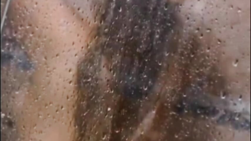 I love hot showers - video by Celeste_Presstigge cam model