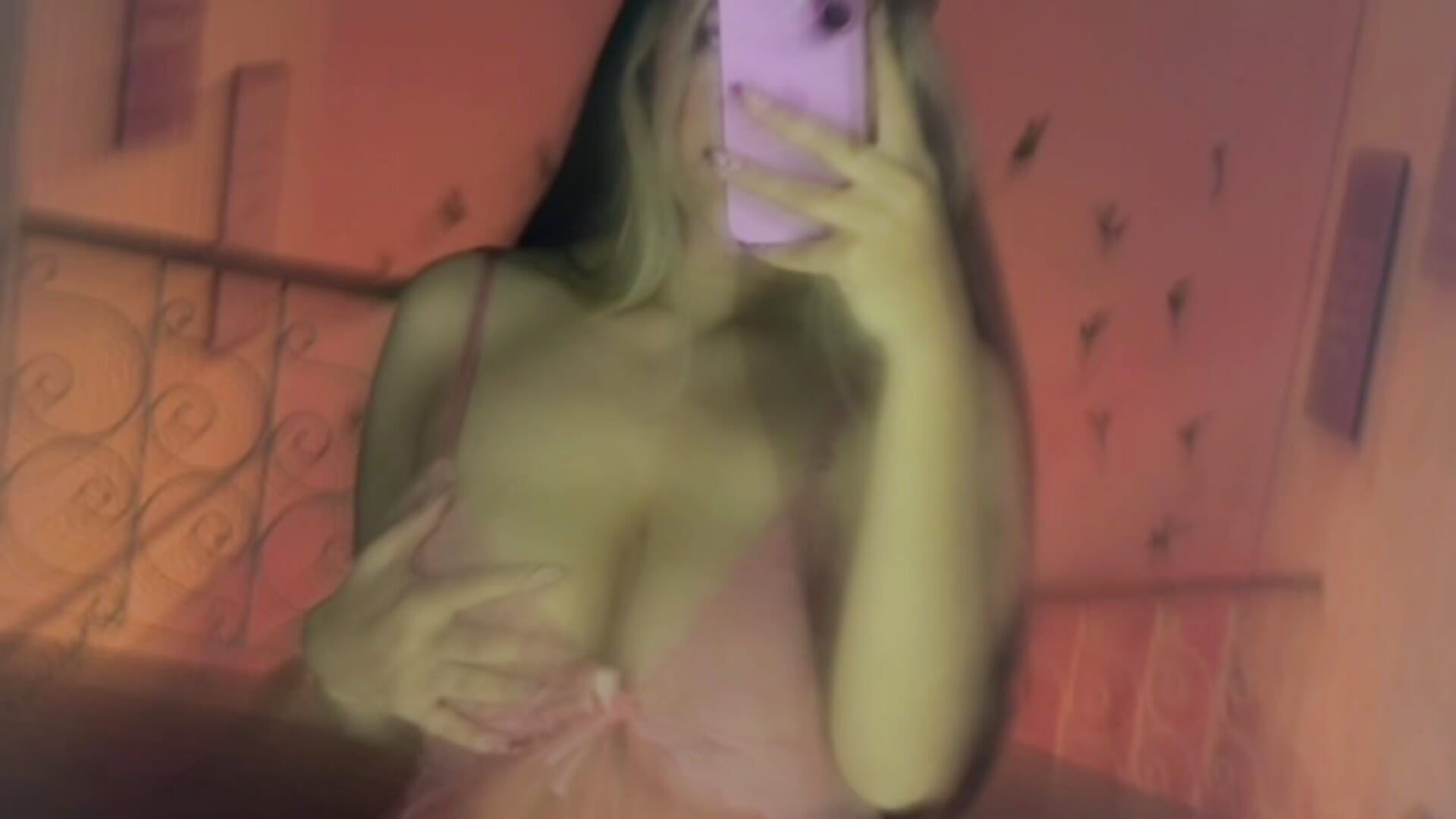 Sometimes you just need a good attitude 🖤 - vidéo du modèle de showcams Bella__Lane