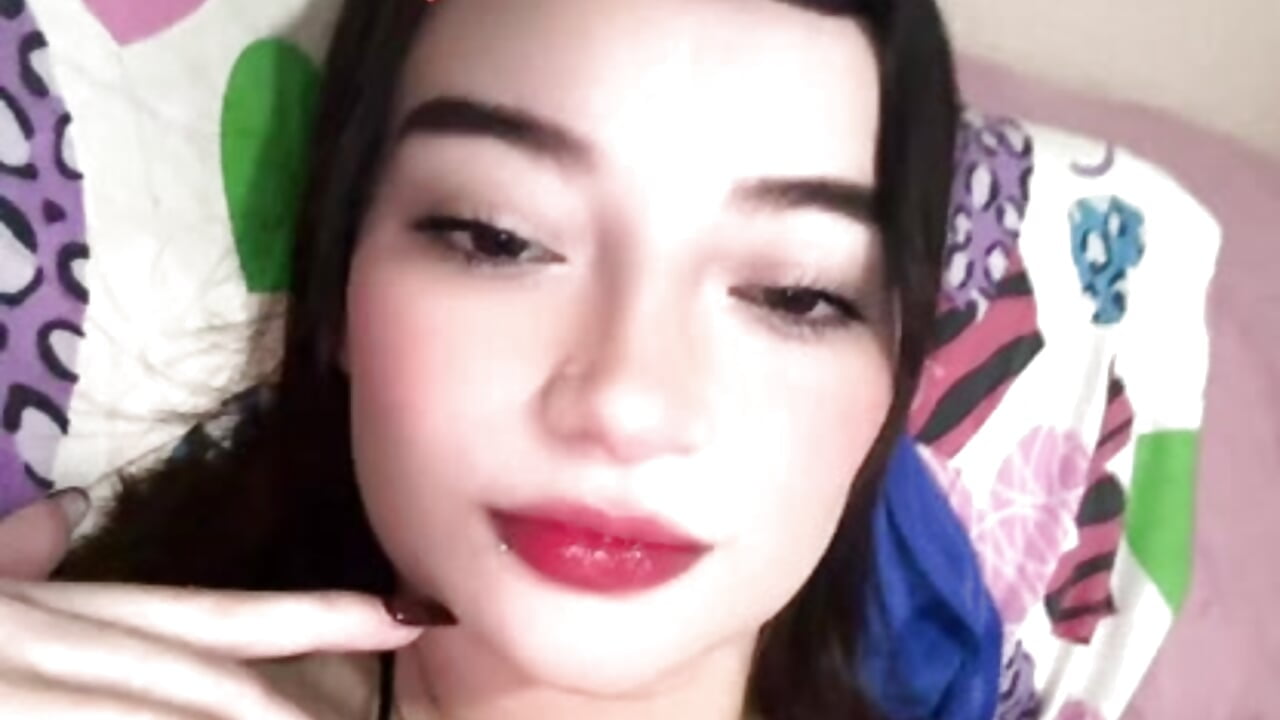 me ❤ - video by samantha_Giraldo7 cam model