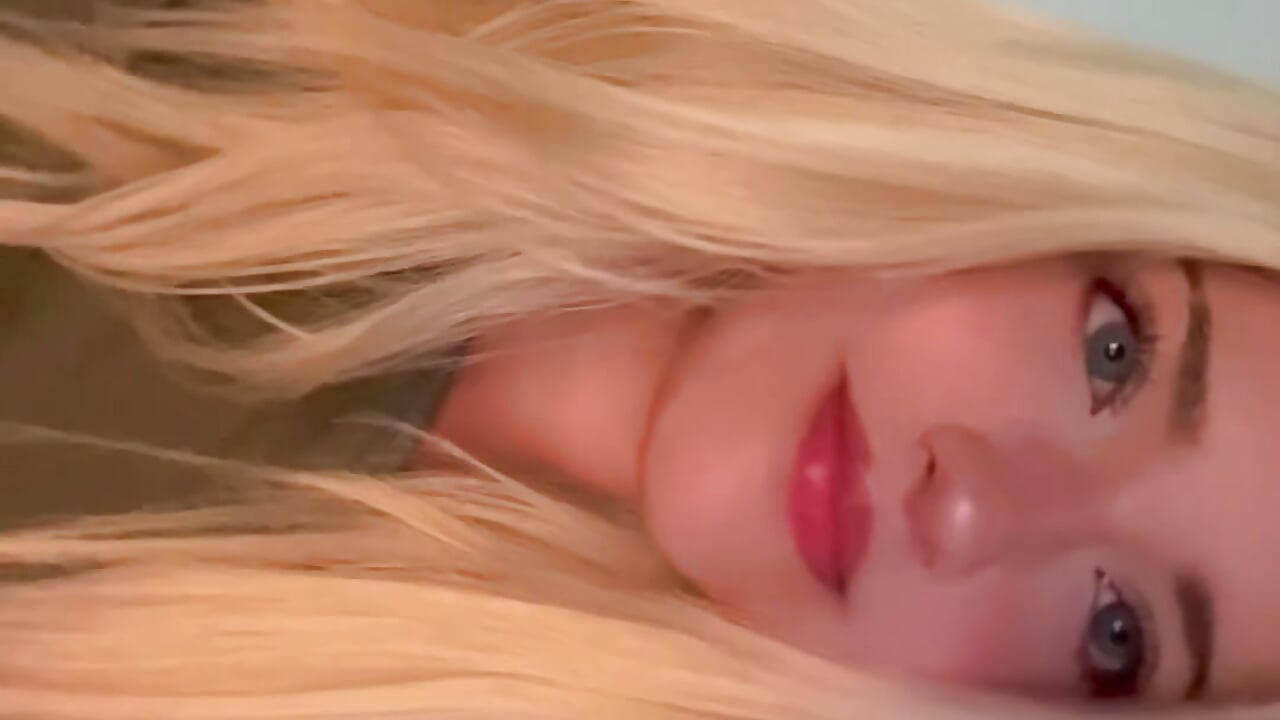 Muak 💕 – video modela na kameri MadelynnBon