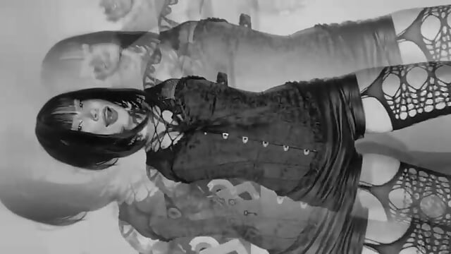 profile-intro-video-1785345478 - vidéo du modèle de showcams 0_Nyxara