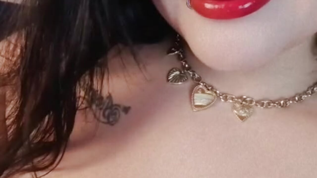 sexy boobs in your face — filmik Celestte_beautiful, modela(-lki) na kamerkach