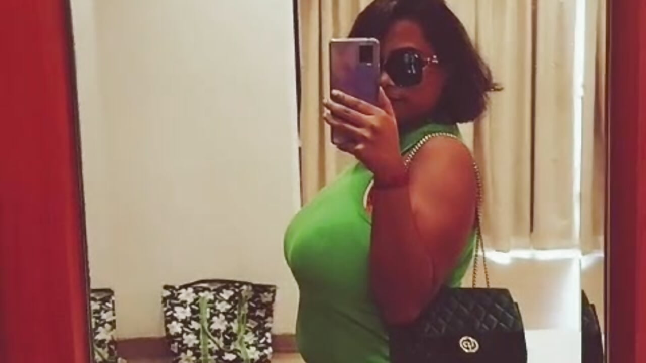 Snap video for you 😍 - відео від вебкаммоделі Rony_BD