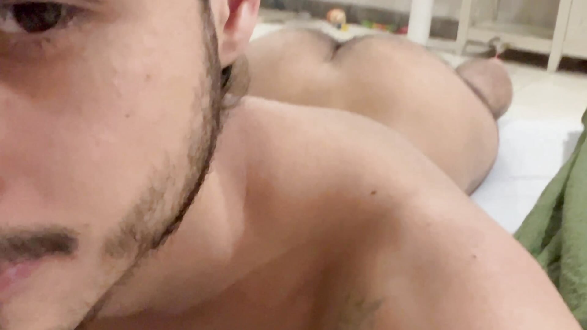 Do you like? - video by santifisting cam model