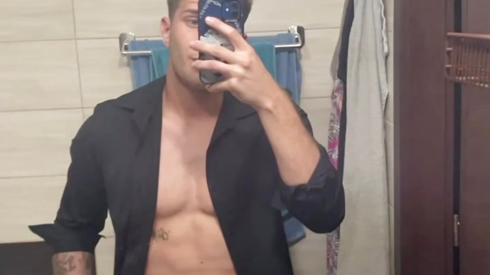 f7d40109a2cd448881b03517f026b24d - video oleh model kamera Sexaddict05