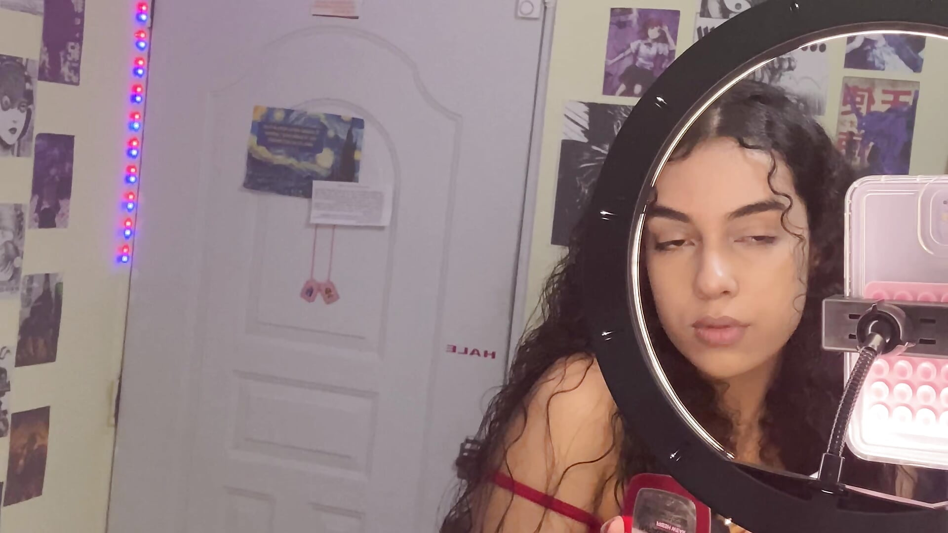 Facendo la modella, mi piace tantissimo le telecamere - video di Sora_pasquale modella di cam