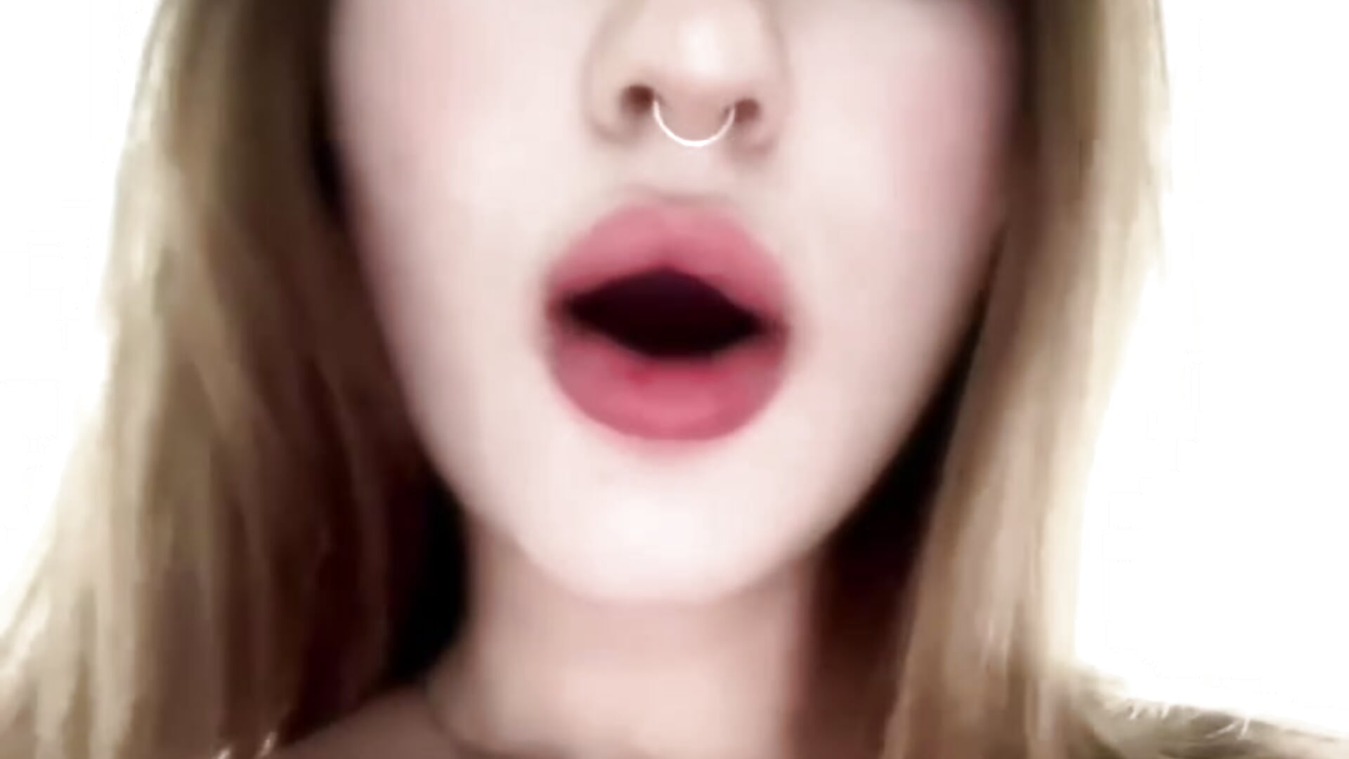 hotter :~)－カメラキャストのJudy_Tateの動画