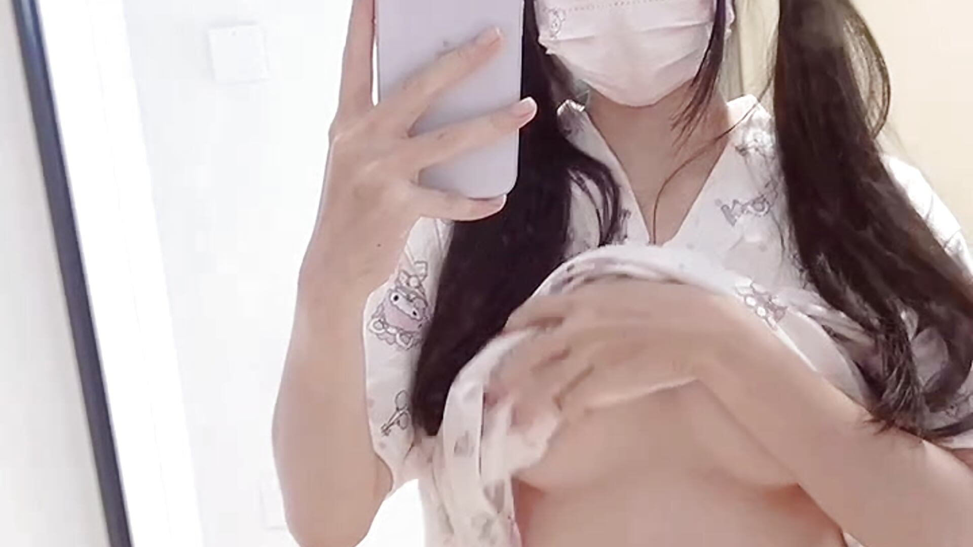 对镜