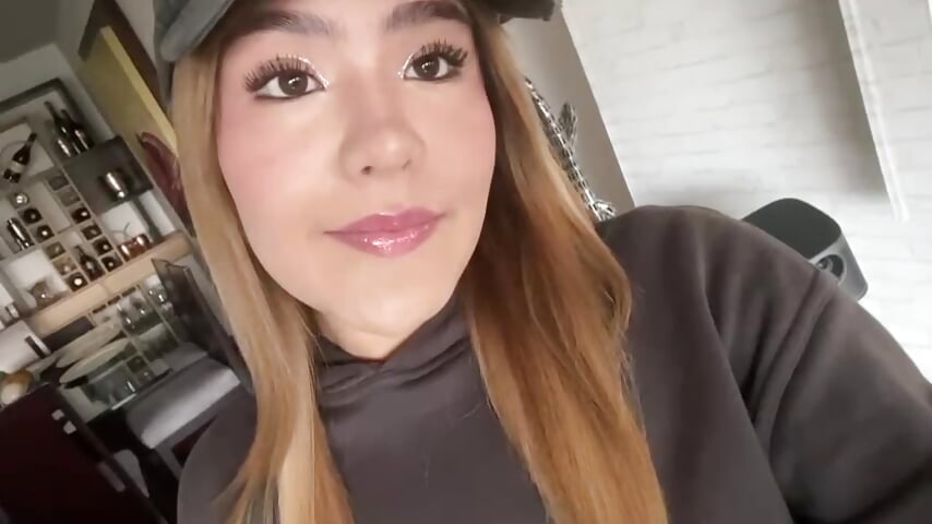Celeste 🫧 - video by celeste30_s cam model