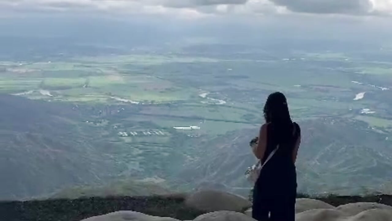 What do you think of this view? - vídeo de Chloegi__ modelo de câmara