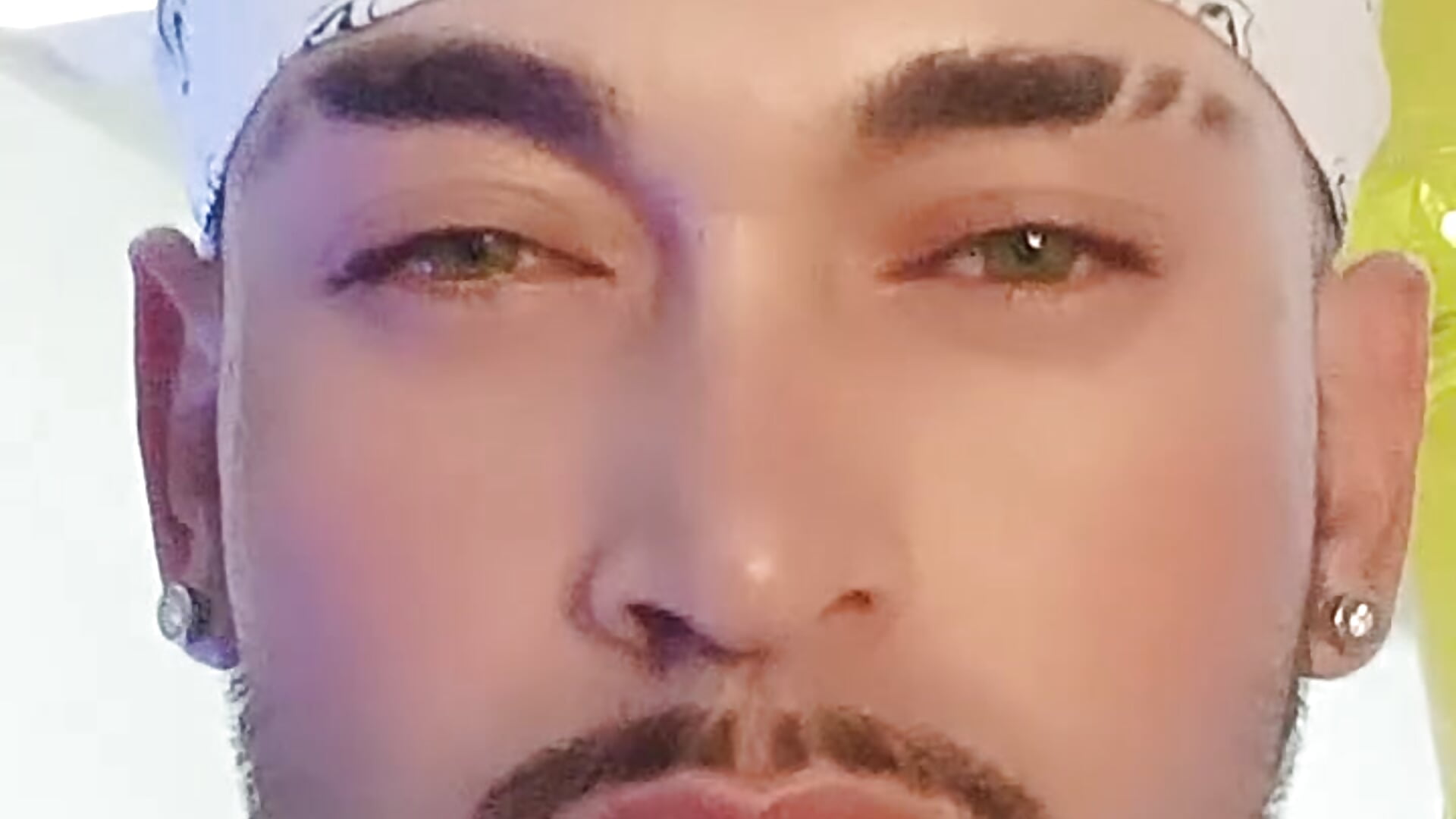 37487 - Npga96 캠 모델의 동영상