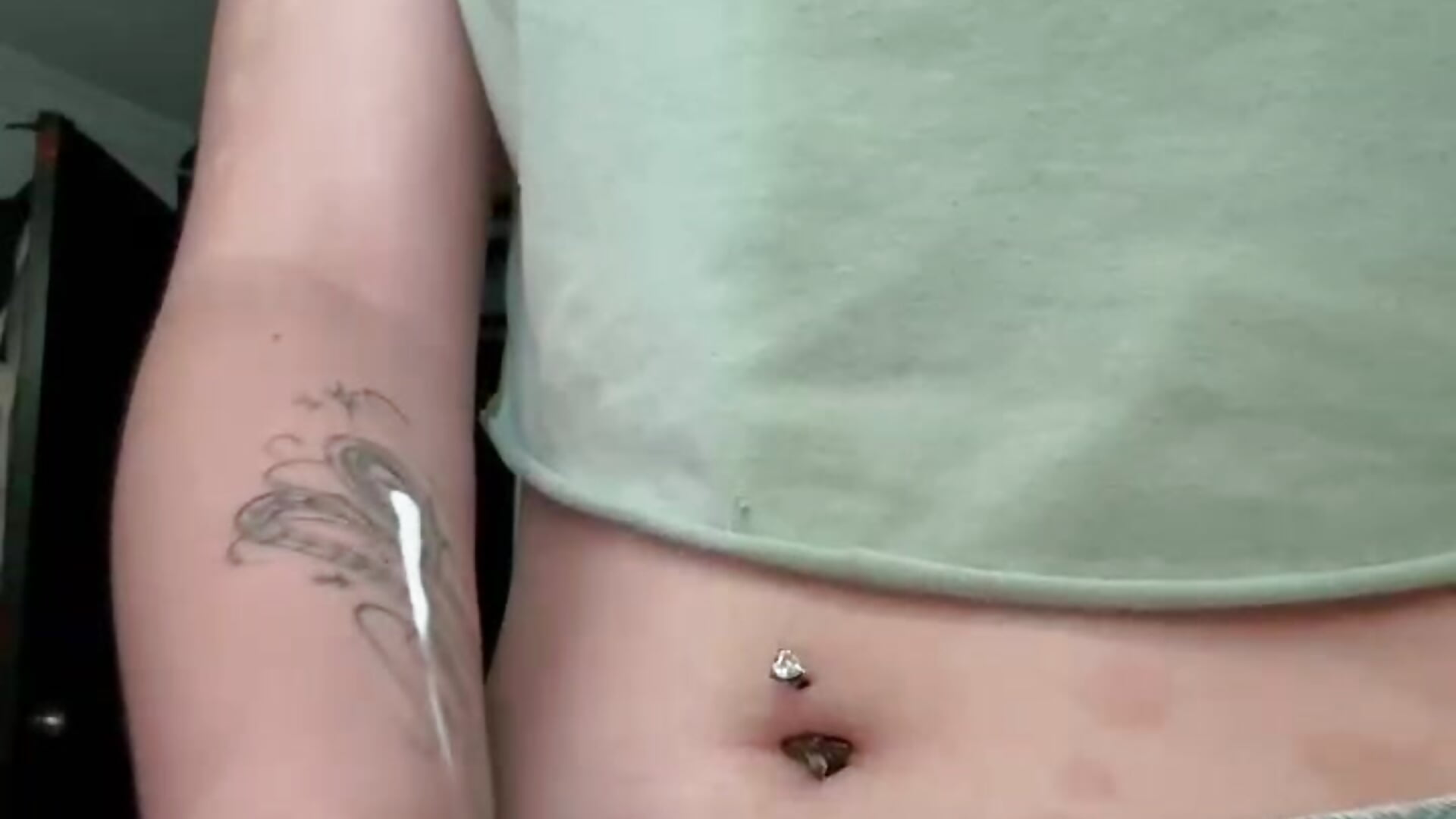 Do you like my tattoo ..? - video by Anna17_ cam model