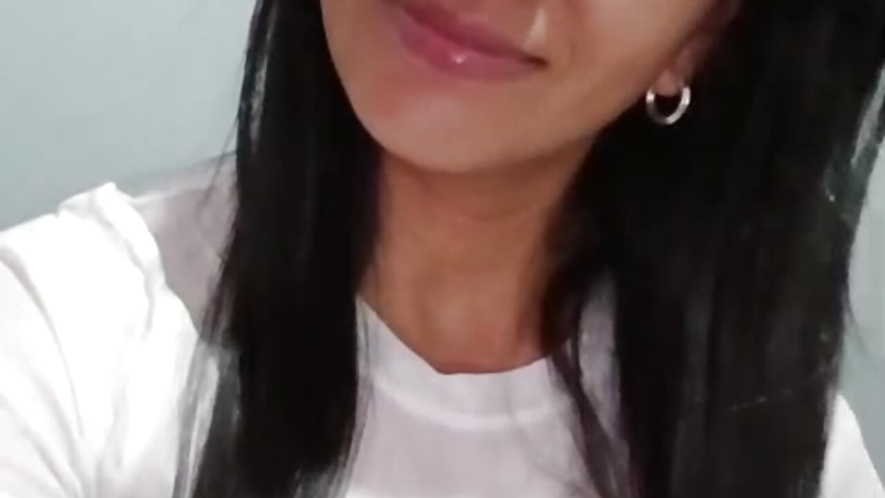 WhatsApp Video 2025-05-19 at 9,21,49 PM