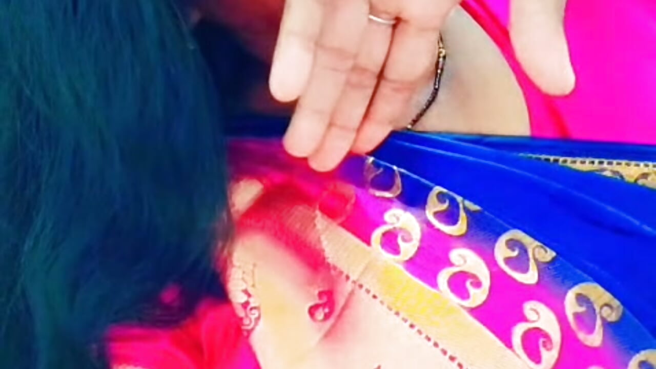 Roja - video by tamil_Sigappu_Roja cam model