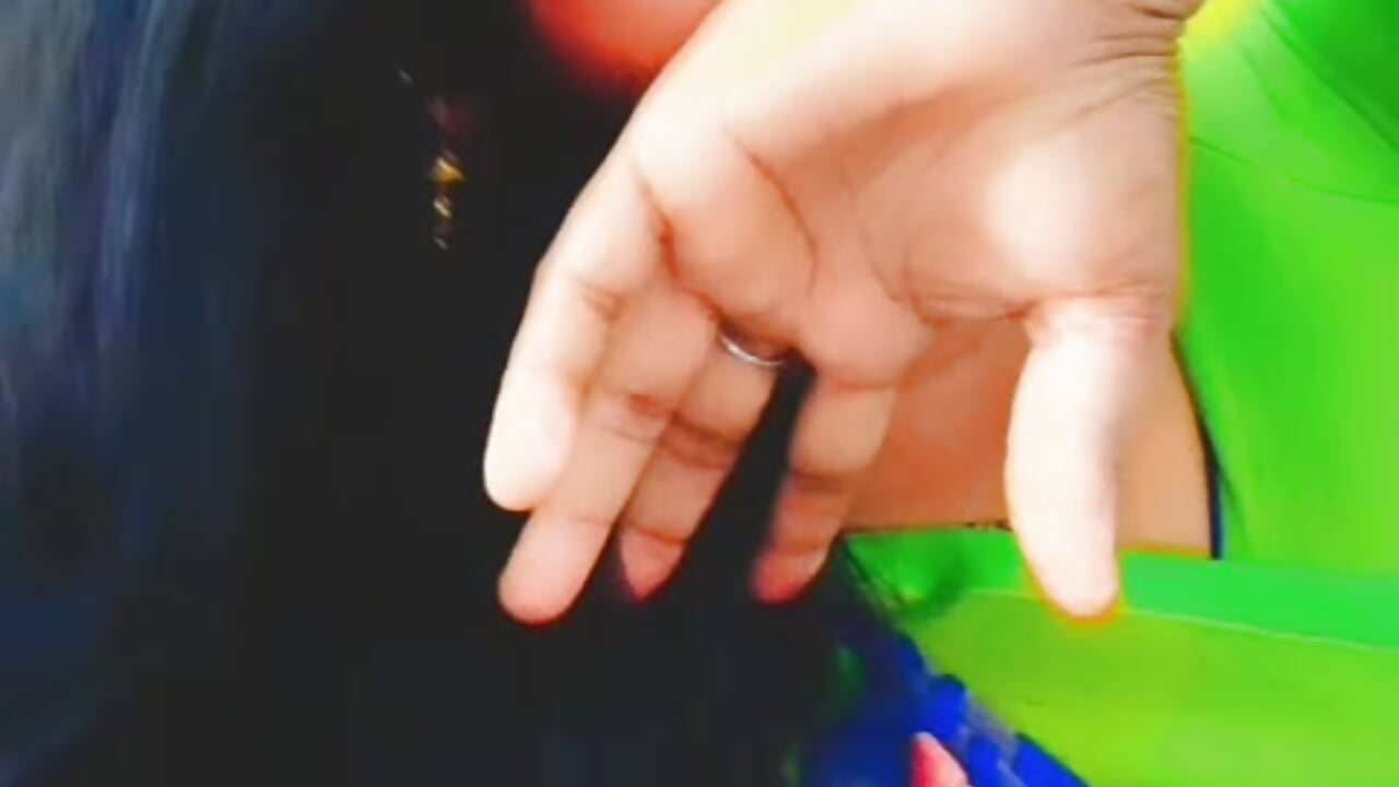 Hi - video by tamil_Sigappu_Roja cam model